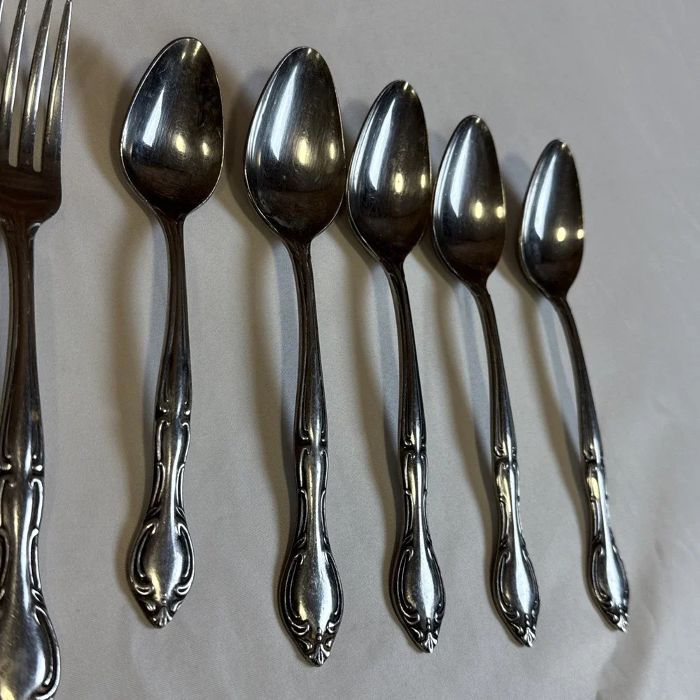 Hampton Court Stainless Japan Flatware Forks Spoon Lot of‎ 8